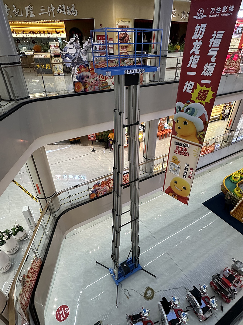 铝合金升降机商场案例